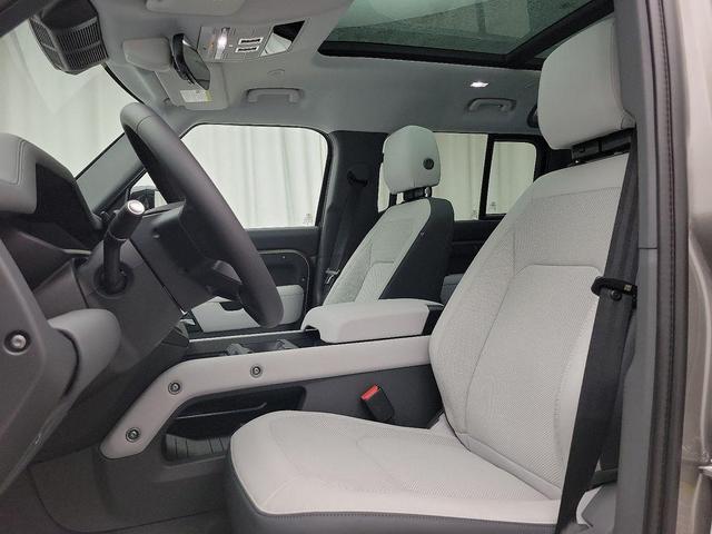 Photo of 2025 Silicon Silver Land Rover Defender