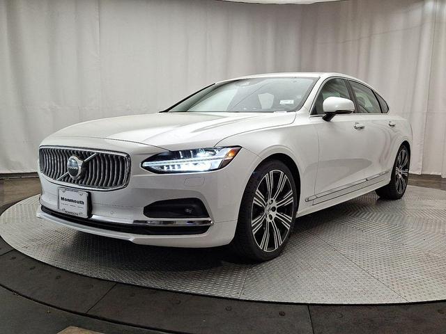 2021 Volvo S90