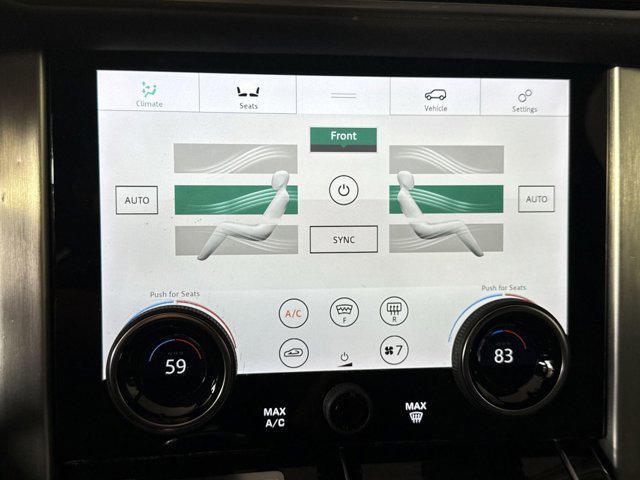 Photo of 2019 White Land Rover Range Rover