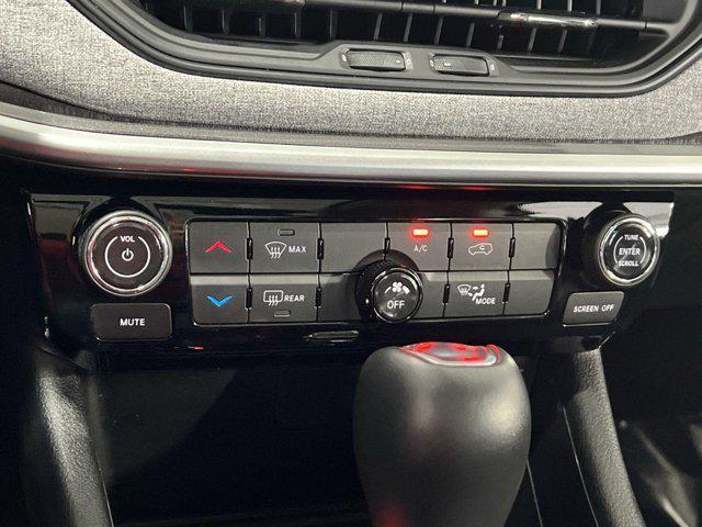 Photo of 2022 Granite Crystal Metallic Clearcoat Jeep Compass