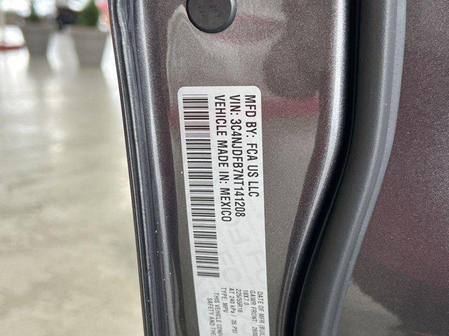 Photo of 2022 Granite Crystal Metallic Clearcoat Jeep Compass
