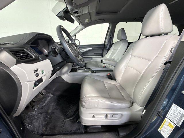 Photo of 2021 Steel Sapphire Metallic Honda Pilot