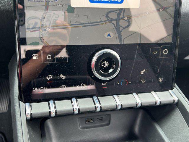 Photo of 2026 Summit White GMC Terrain
