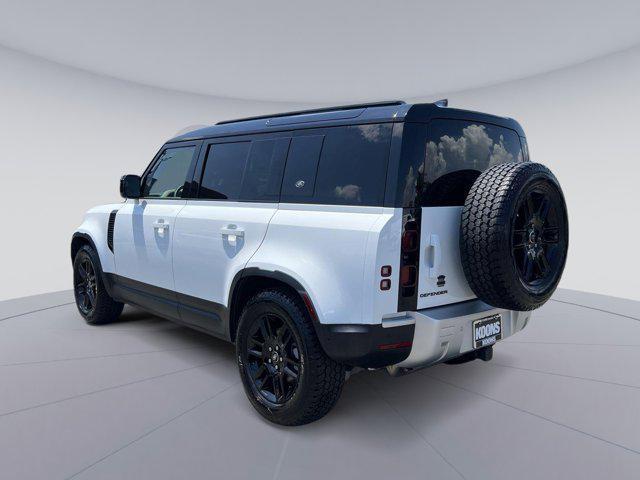 Photo of 2024 Fuji White Land Rover Defender