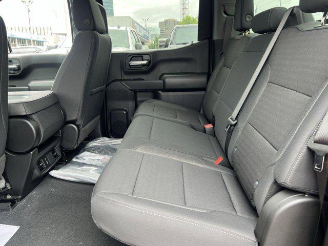 Photo of 2025 Black Chevrolet Silverado 1500
