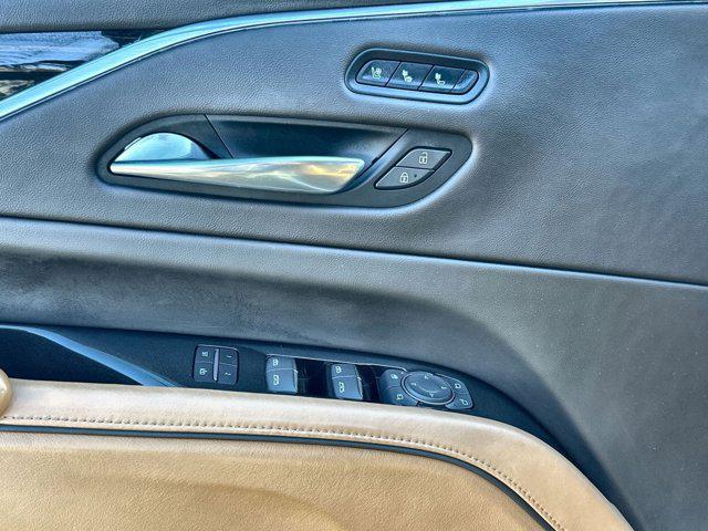 Photo of 2021 Crystal White Tricoat Cadillac Escalade ESV