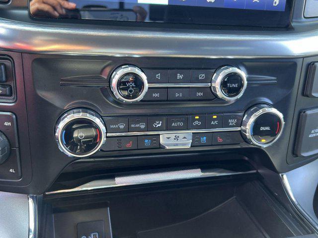 Photo of 2022 AGATE BLACK METALLIC Ford F-150