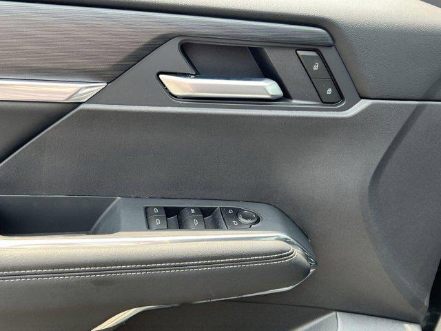Photo of 2025 Sterling Metallic GMC Acadia