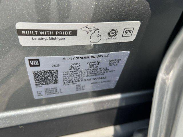 Photo of 2025 Sterling Metallic GMC Acadia