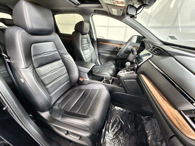 Photo of 2022 Crystal Black Pearl Honda CR-V