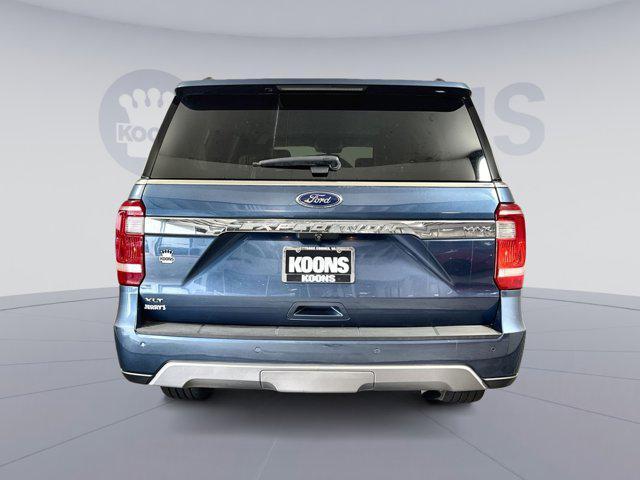 Photo of 2019 BLUE METALLIC Ford Expedition Max