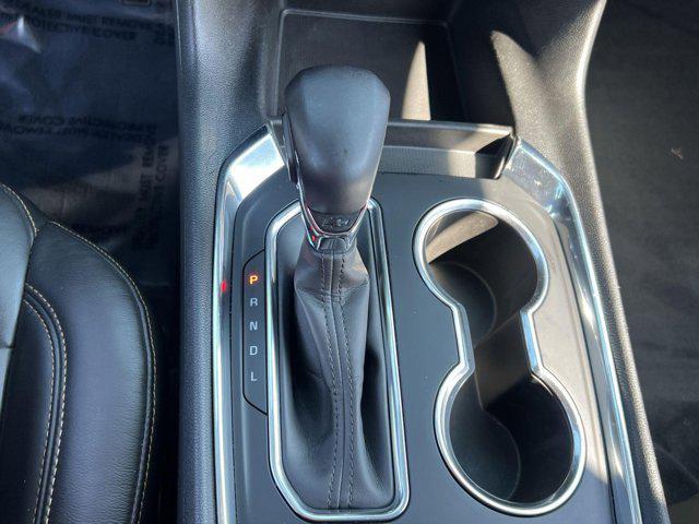 Photo of 2021 Summit White Chevrolet Traverse