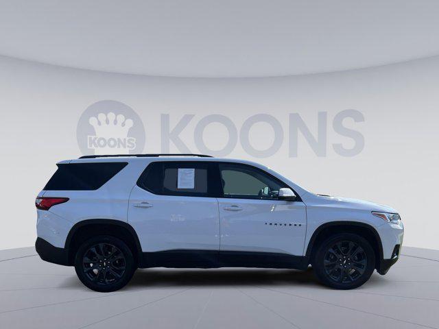 Photo of 2021 Summit White Chevrolet Traverse