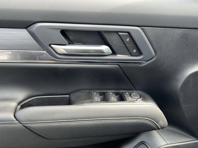 Photo of 2026 Ebony Twilight Metallic GMC Terrain