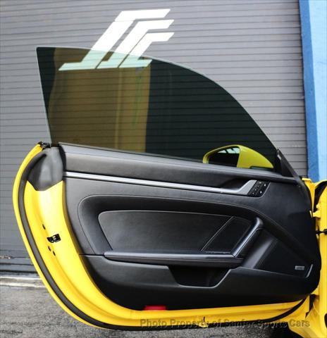 Photo of 2022 Racing Yellow Porsche 911