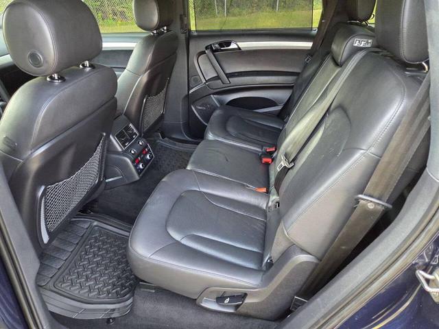 Photo of 2014 Blue Audi Q7