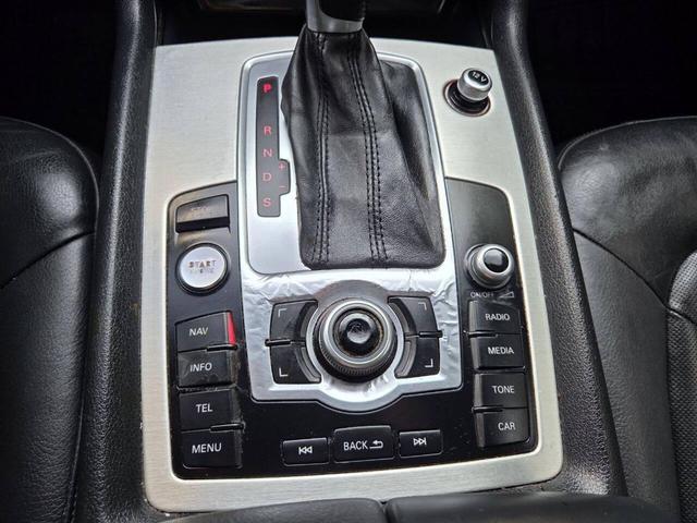 Photo of 2014 Blue Audi Q7