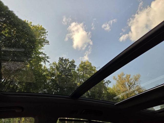 Photo of 2014 Blue Audi Q7