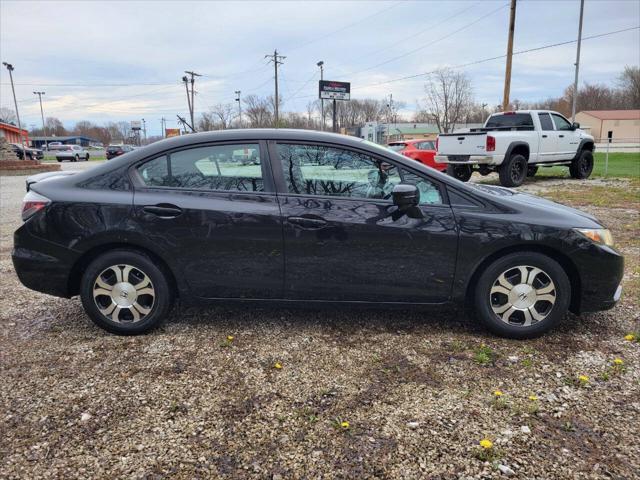 Photo of 2014 Crystal Black Pearl Honda Civic Hybrid