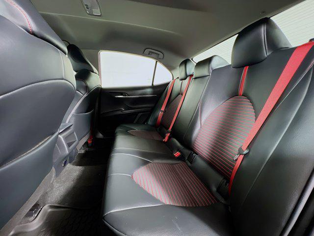Photo of 2024 Midnight Black Metallic Toyota Camry