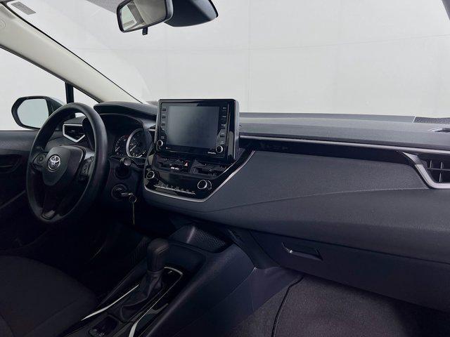 Photo of 2022 Classic Silver Metallic Toyota Corolla
