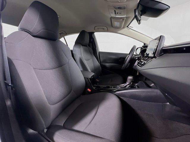 Photo of 2022 Classic Silver Metallic Toyota Corolla