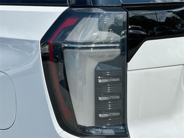 Photo of 2025 Iridescent Pearl Tricoat Chevrolet Tahoe