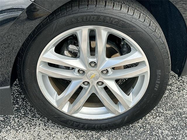 Photo of 2019 Mosaic Black Metallic Chevrolet Equinox