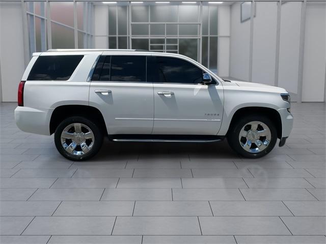 Photo of 2018 Iridescent Pearl Tricoat Chevrolet Tahoe