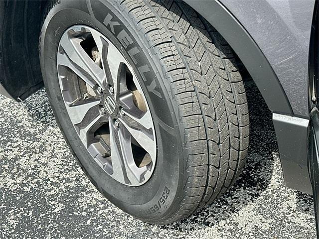 Photo of 2017 Modern Steel Metallic Honda CR-V