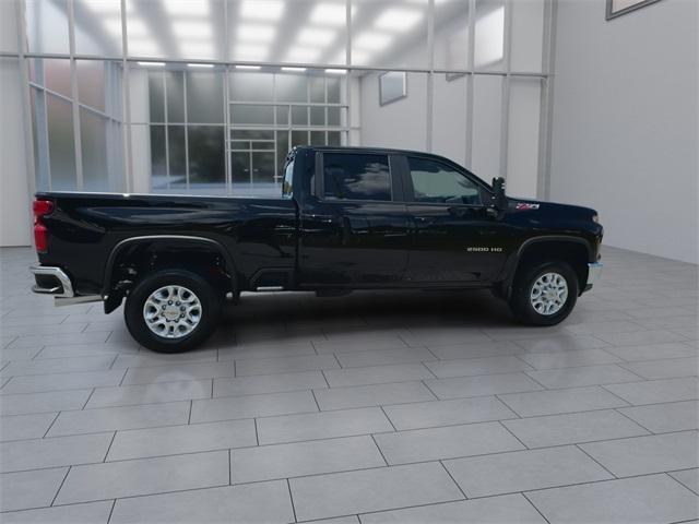 Photo of 2025 Black Chevrolet Silverado 2500