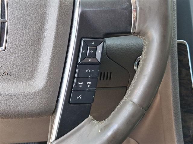 Photo of 2017 Velvet Lincoln Navigator