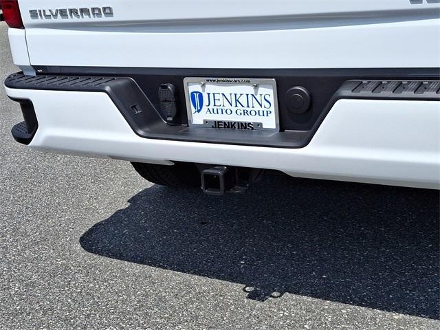 Photo of 2025 Summit White Chevrolet Silverado 1500