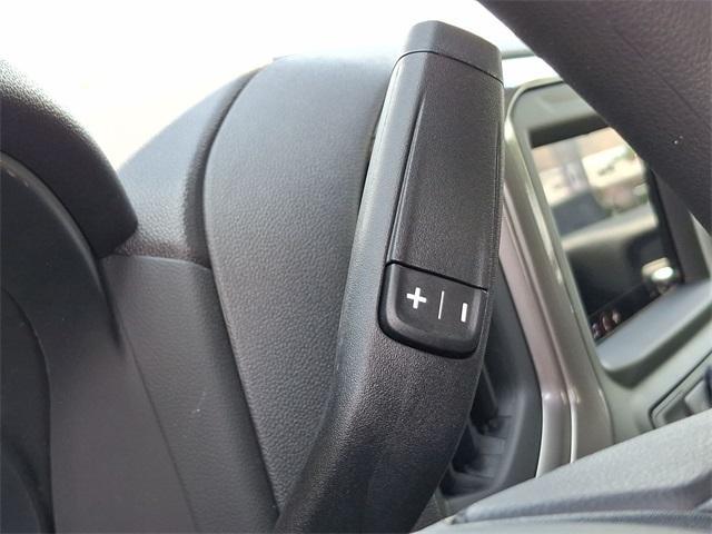 Photo of 2025 Summit White Chevrolet Silverado 1500