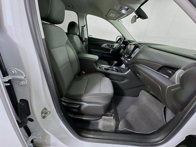 Photo of 2020 Summit White Chevrolet Traverse