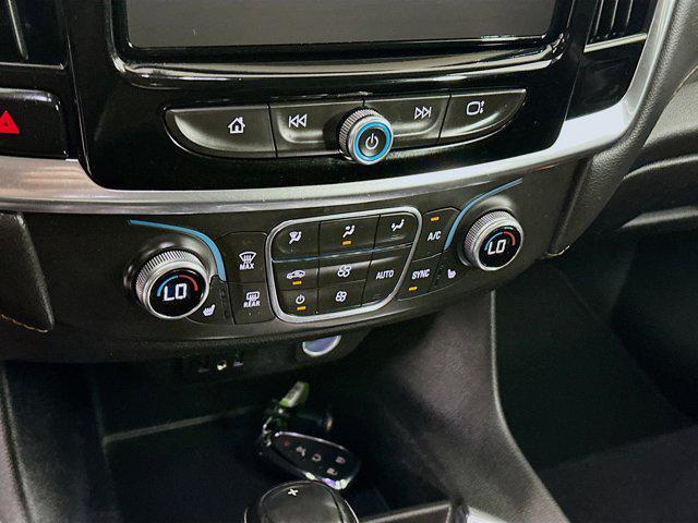 Photo of 2020 Summit White Chevrolet Traverse