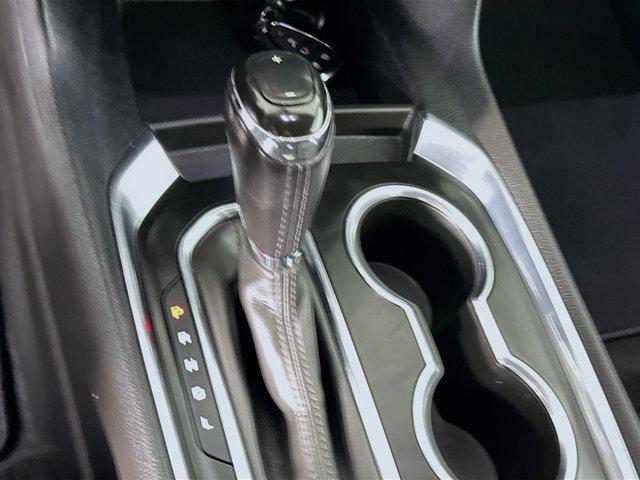Photo of 2020 Summit White Chevrolet Traverse