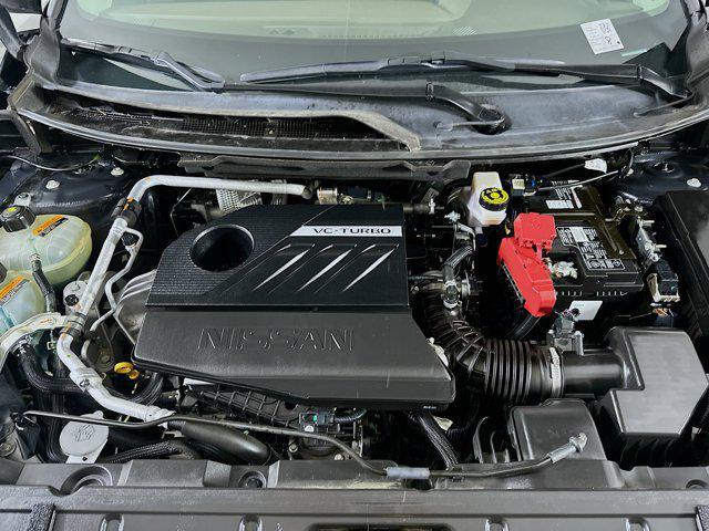 Photo of 2023 Super Black Nissan Rogue