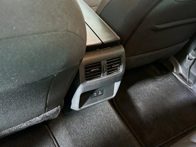 Photo of 2023 Super Black Nissan Rogue