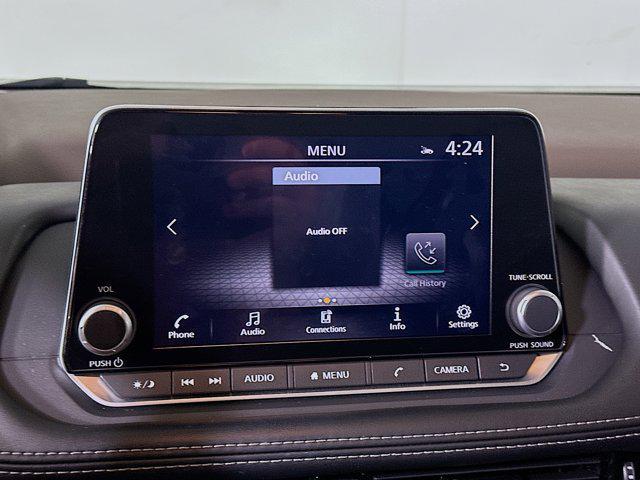 Photo of 2023 Super Black Nissan Rogue