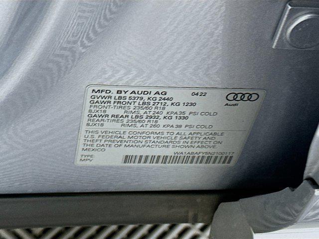 Photo of 2022 Florett Silver Metallic Audi Q5