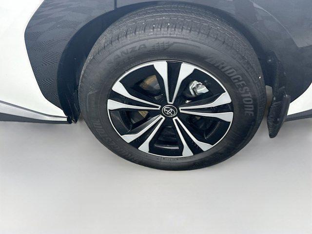 Photo of 2024 Wind Chill Pearl Toyota bZ4X
