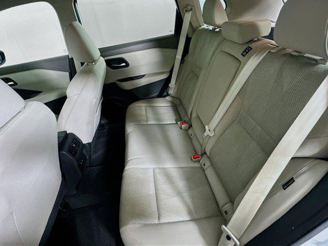 Photo of 2025 Everest White Pearl Nissan Rogue