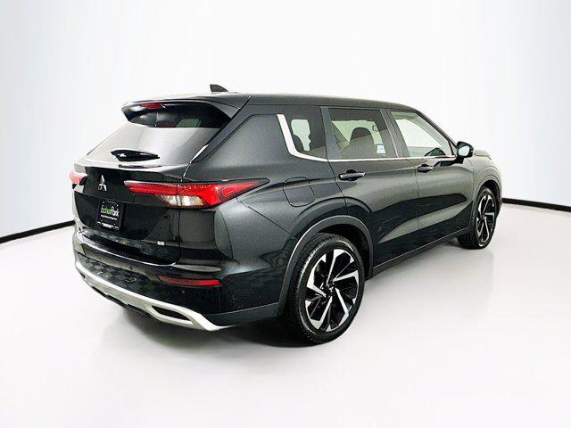 Photo of 2024 Black Diamond Mitsubishi Outlander