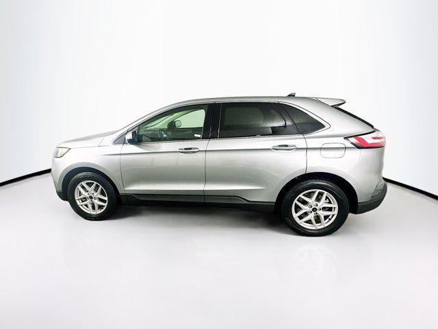 Photo of 2023 Iconic Silver Metallic Ford Edge