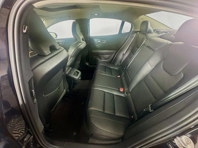 Photo of 2024 Onyx Black Metallic Volvo S60