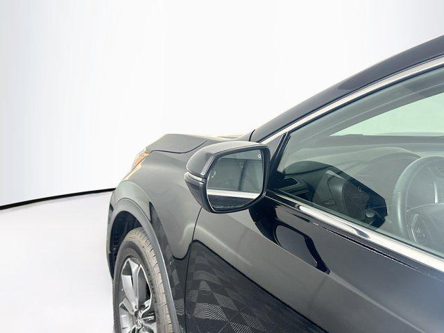 Photo of 2022 Crystal Black Pearl Honda CR-V