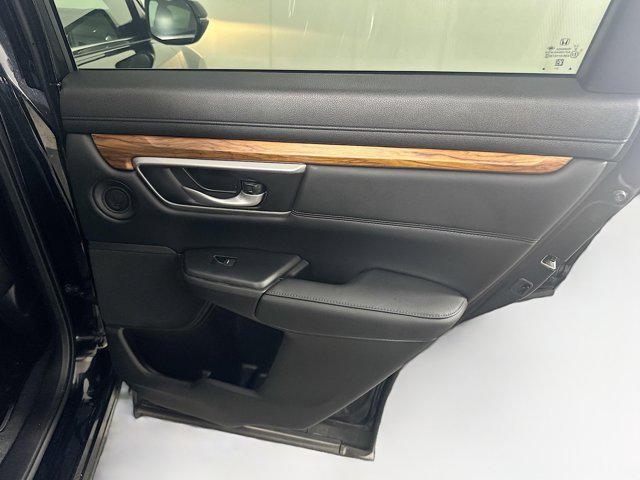 Photo of 2022 Crystal Black Pearl Honda CR-V