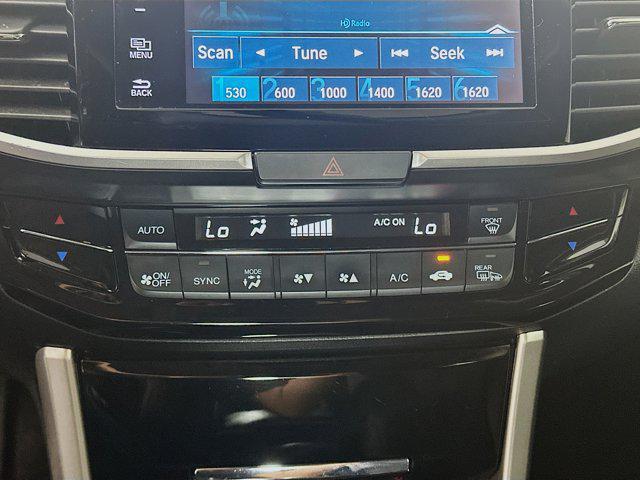 Photo of 2017 Lunar Silver Metallic Honda Accord