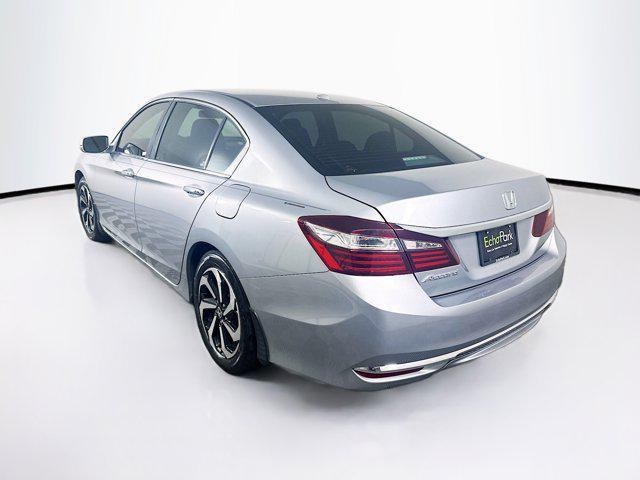Photo of 2017 Lunar Silver Metallic Honda Accord